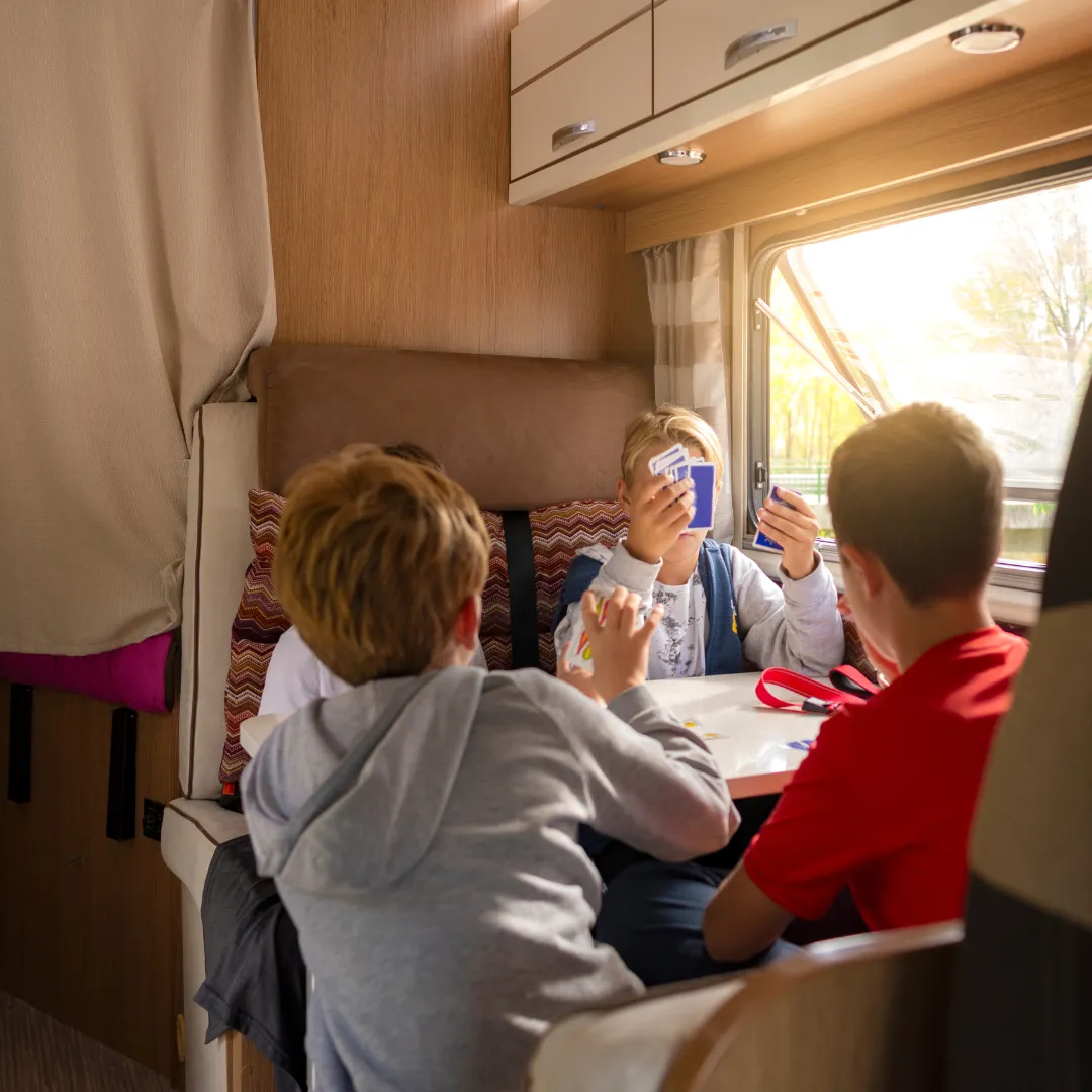 Ideas para viajar en autocaravana con niños: destinos y consejos para disfrutar en familia